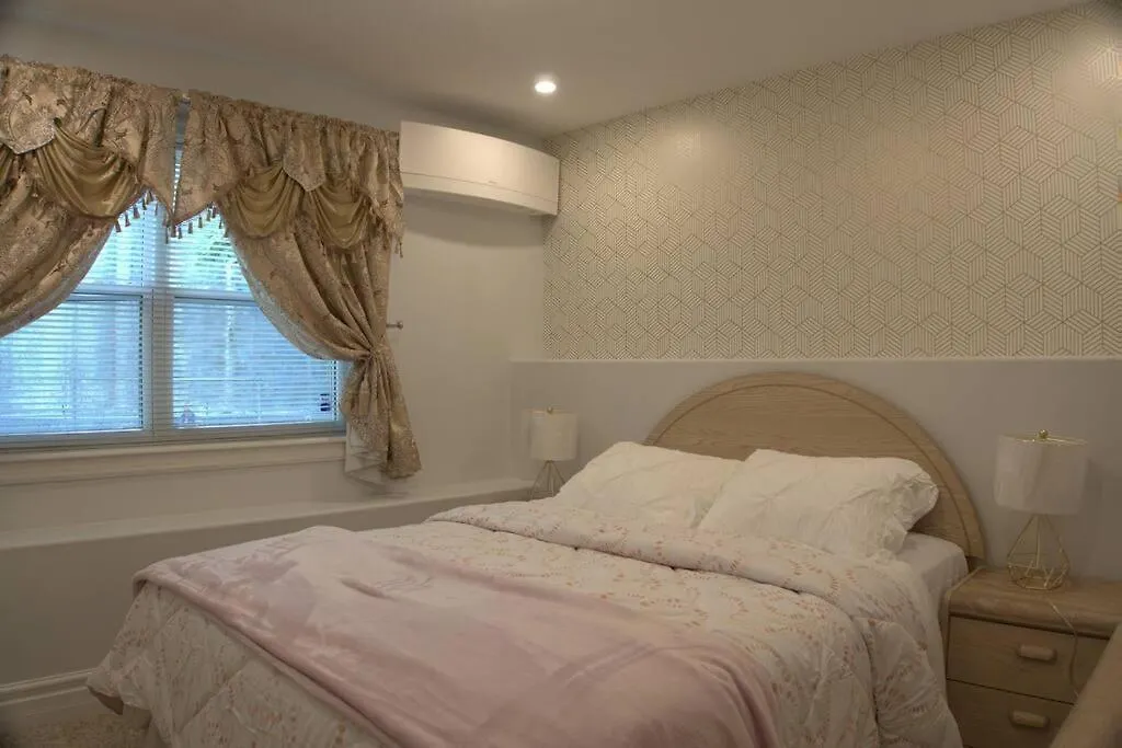 Cozy-Inn Halifax